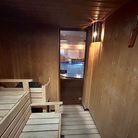 فندق Luxor Havířov المظهر الخارجي الصورة
